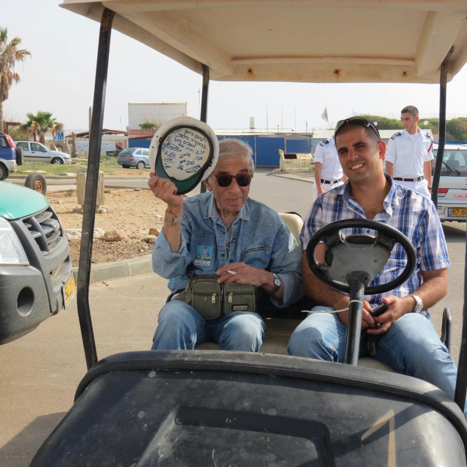 ביקור וחנוכת כיכר עש נחצ'ה במבואות ים 2013