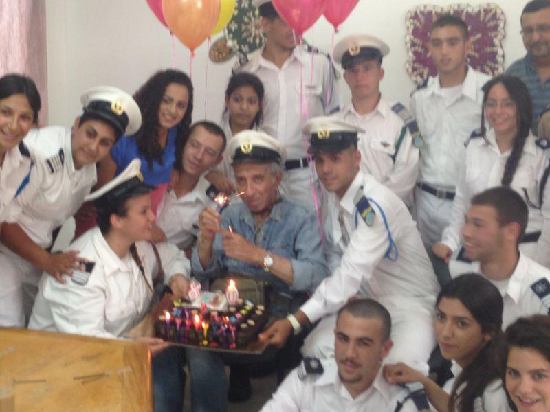 ביקור וחנוכת כיכר עש נחצ'ה במבואות ים 2013